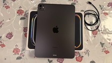 Apple iPad Pro 11 Zoll M4 WiFi 256GB Space Schwarz mit 100% Batteriezustand
