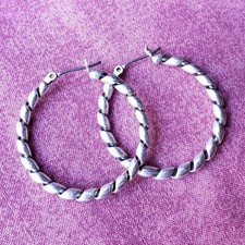 Vintage Earrings Large Rope Twist Closed Hoop Brushed Silver Fashion E2