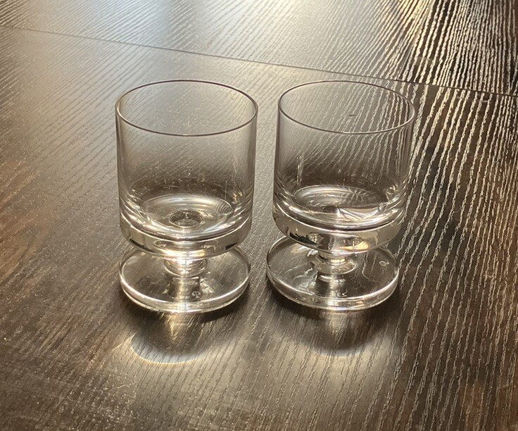 2 Gläser Peill&Putzler f. Design Likör, Cognac, Sherry, Serie "Malta" - makellos