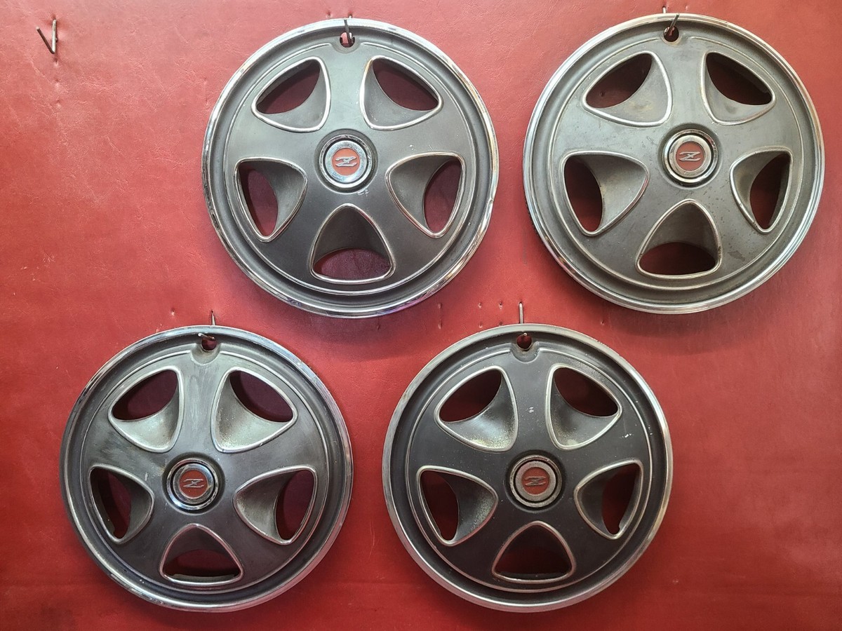 1972 1973 1974 1975 Datsun 240Z 260Z 280Z Hubcap Wheel Cover Cap