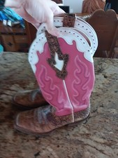 ariat boots women