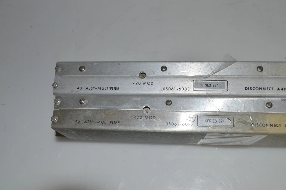 *TC* HEWLETT PACKARD CONJUNTO A3 MULTIPLICADOR 05061-6083 SERIE 824 LOTE DE 2 (VMH56) Foto 2 de 4