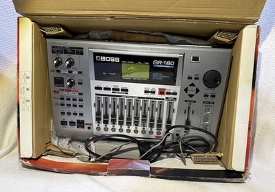 BOSS BR-1180CD マルチトラックレコーダー ローランド BOSS/ROLAND BR-1180 Multi-Track Recorder With CD.. FOR PARTS OR