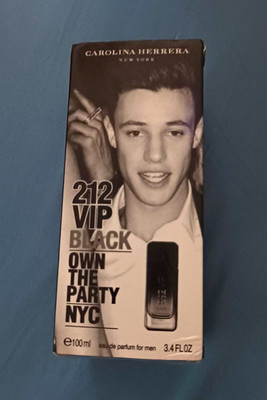 Carolina Herrera 212 VIP Black Eau de Parfum Spray 100 ml C00000080-0112