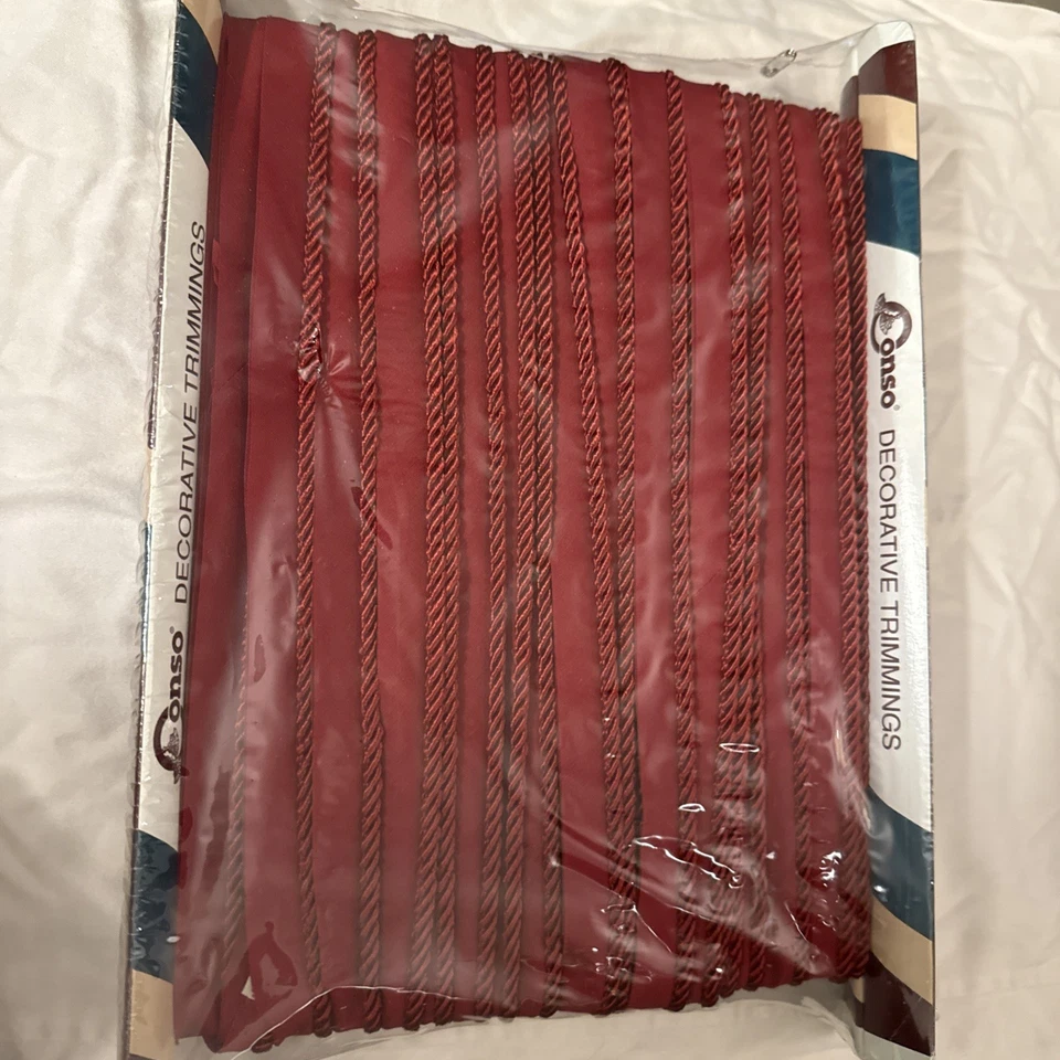 24 yardas 3/16” Conso cordón retorcido borde de labios rojo chino nuevo de lote J19 21976 raro de colección Foto 4 de 4