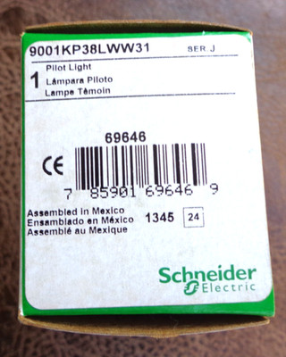Schneider Electric Pilot Light WHITE 9001KP38LWW31, NEW!!