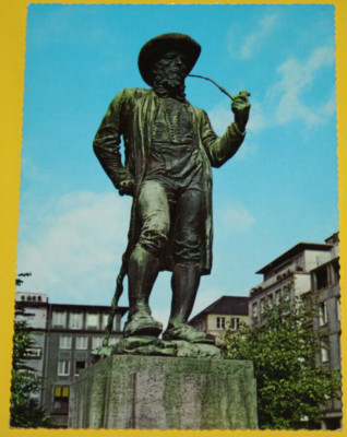 AK. B I E L E F E L D Linen Weaver Monument. Lettering 8/8/1970. (7255)