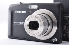 FUJIFILM FINEPIX F60 fd Compact Digital Camera Tested Working Seller Japan