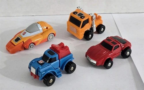 B-254 VINTAGE 1980'S HASBRO G1 TRANSFORMERS AUTOBOT MINI VEHICLES LOT