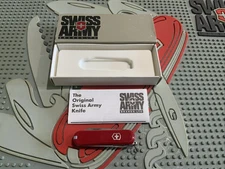 Victorinox Swiss Army Knife Red Caddy 53711 Golf Tool 58mm New In Box