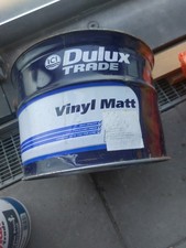 Dulux Trade Vinyl Matt Emulsion Paint. High-opacity Paint for Walls,ceilings