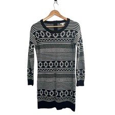 Xhilaration Sweater Dress Black White Geometric Pattern Long Sleeve Medium
