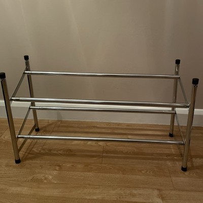 Zweistufiges stapelbares und erweiterbares Schuhorganizer Regal aus Metall