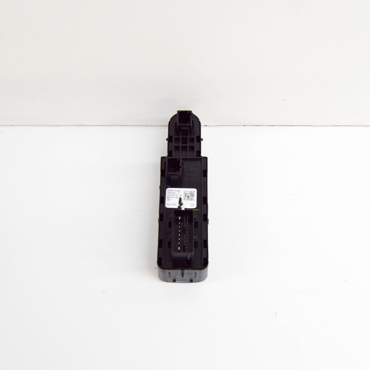 Switch！！ VAUXHALL CROSSLAND X Front Right Door Window Control Switch