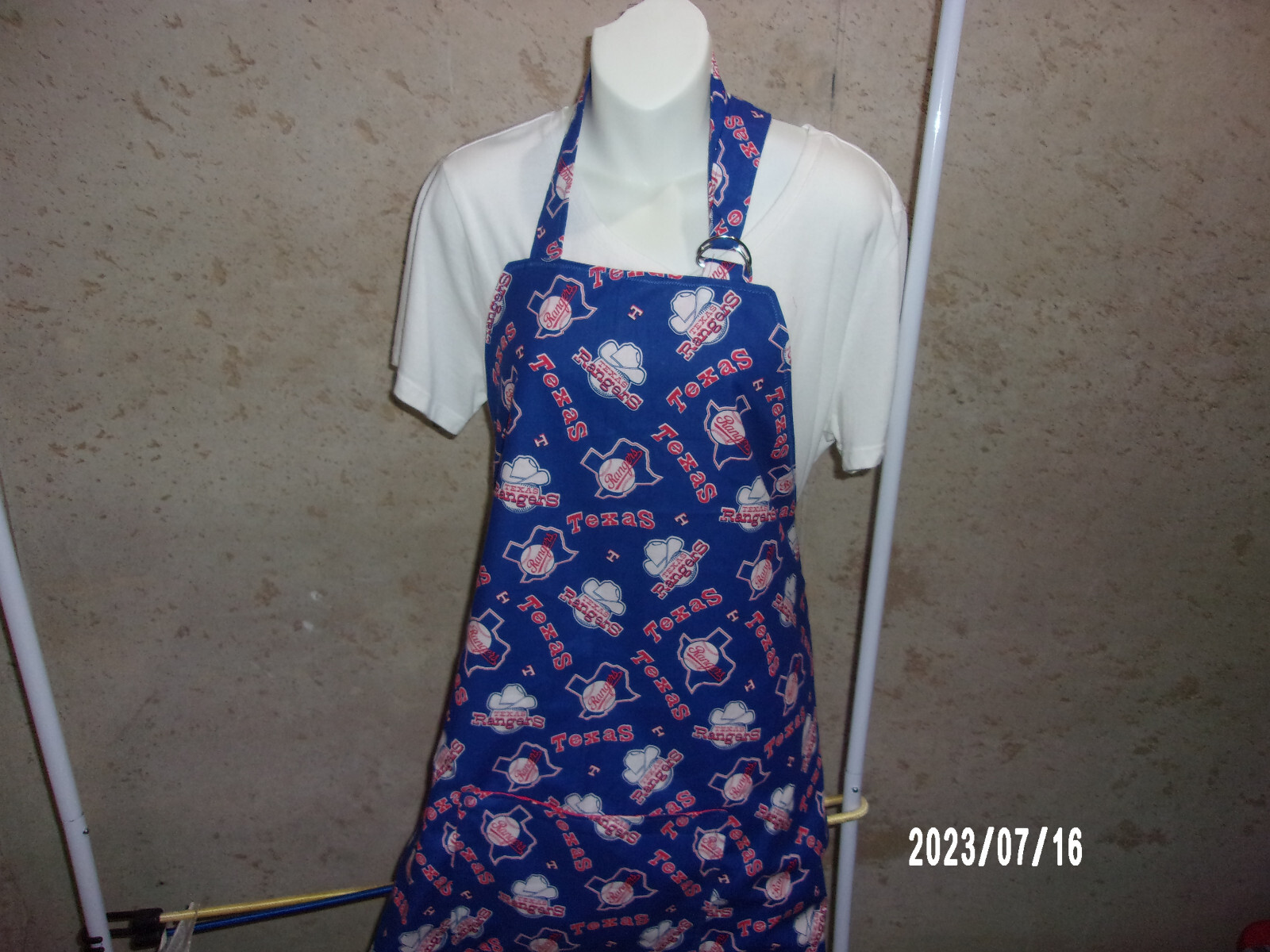 Picture 1 of 4