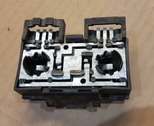 VW PASSAT MK4 B4 1993-1997 ESTATE REAR BOOTLID INNER BRAKE LIGHT BULB HOLDER