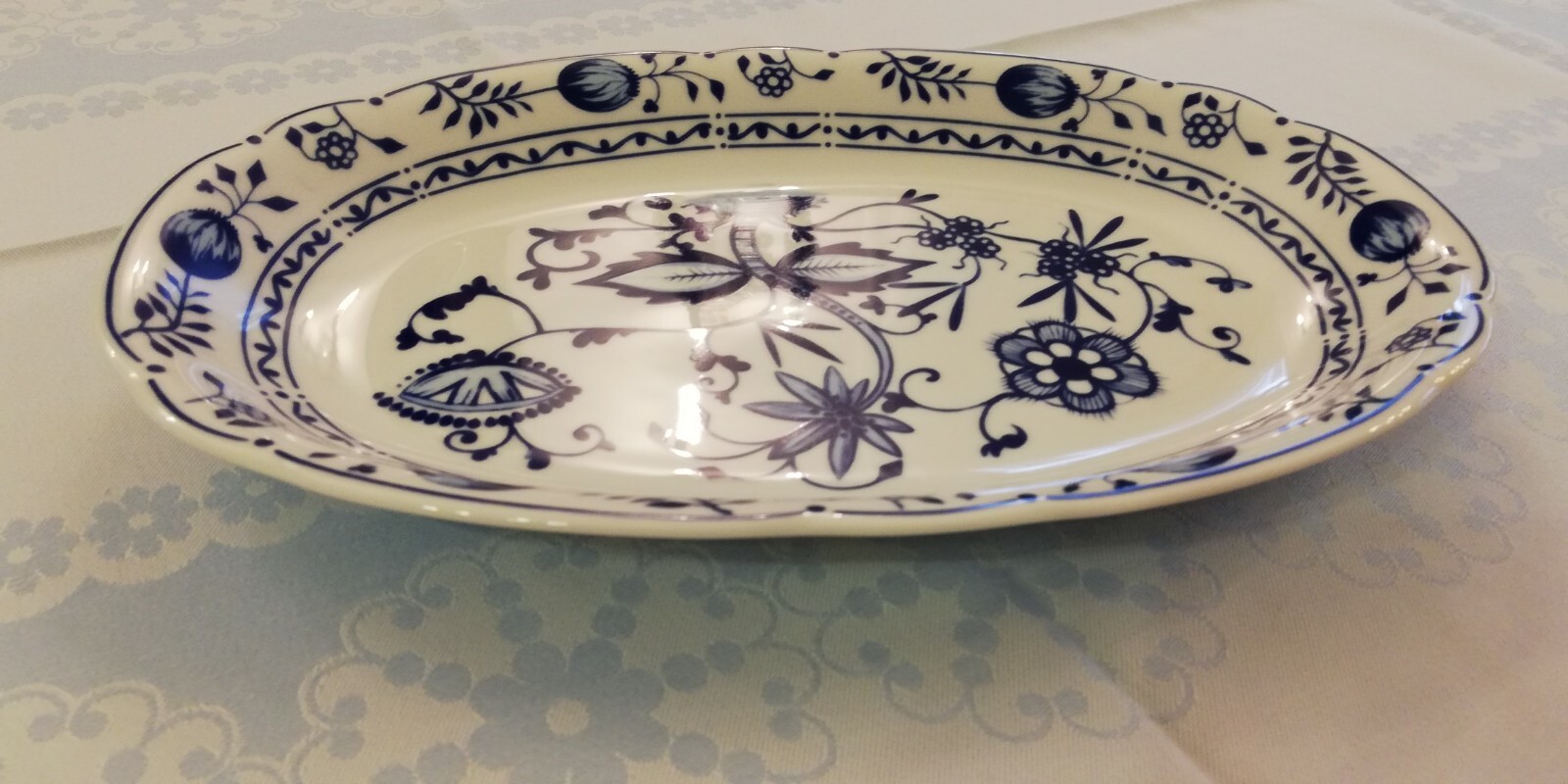 Zwiebelmuster Triptis Porzellan ovale Fleischplatte Vorlegeplatte 33 cm neuwert.