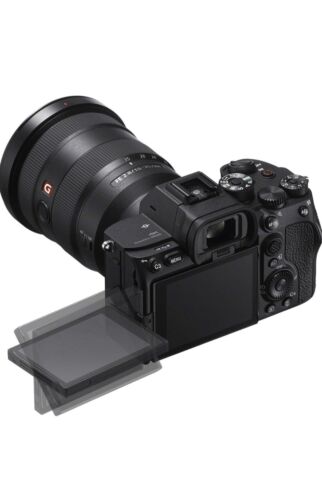Sony NEW Alpha 7S III Full-frame Interchangeable Lens Mirrorless Camera - Picture 10 of 13