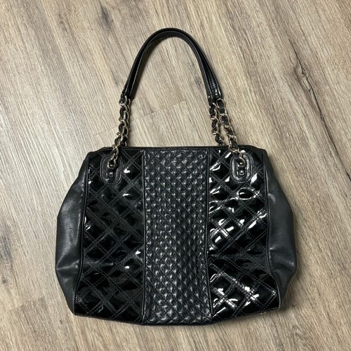 $628 Brooks Brothers Quilted Patent Leather Gold Chain Strap Shoulder Bag Purse - Picture 3 of 9
