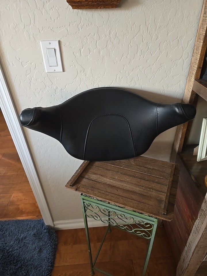 Picture 1 of 10