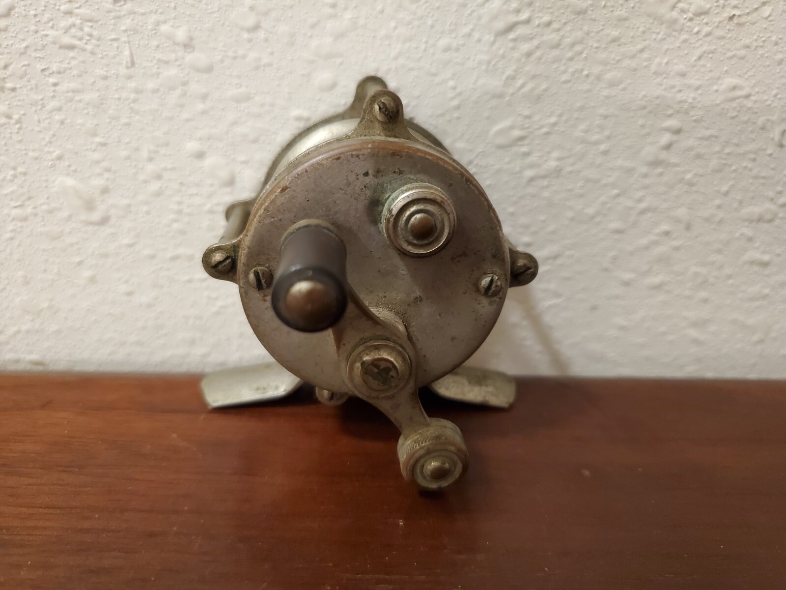 Vintage Hendryx 80 yd Fishing Reel eBay