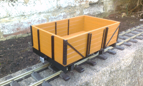 Wagon Postal 16m N - Résine Jaune - Occasion (bon état)