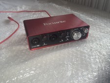 Focusrite Scarlett 2i2 2nd Gen Zweite Generat...