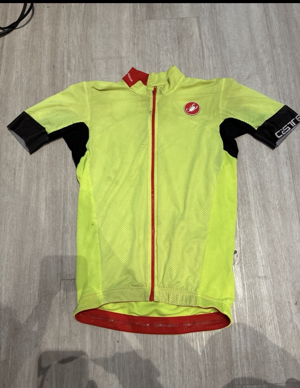 Castelli Yellow Cycling Jersey M Short Sleeve Full Zip Back Pockets