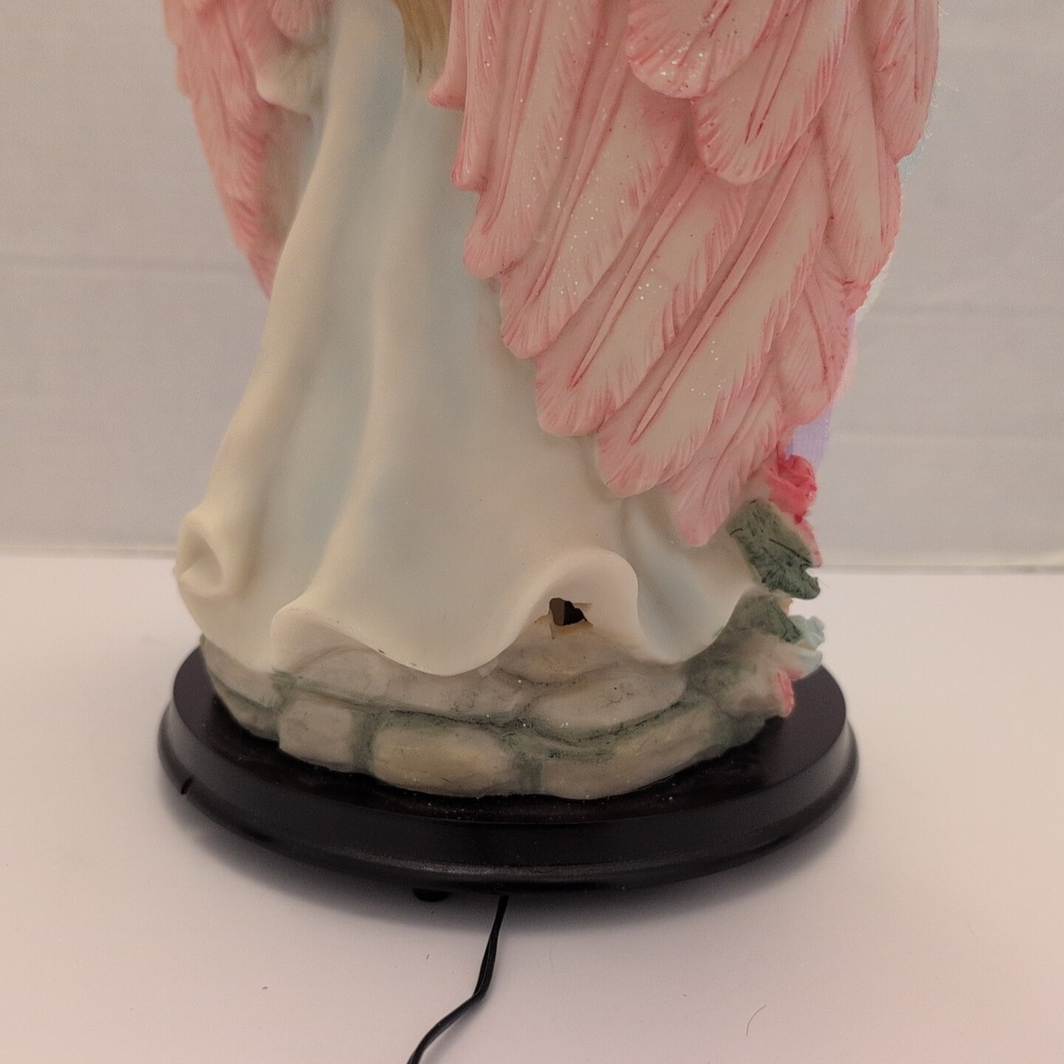 Chambord Collection Angel 7903 Figurine Fiber Optic Wings Resin