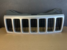 2008 2009 2010 Jeep Grand Cherokee Front Upper Grill Grille Oem Ae8685 Dg 2008 2009 2010 Jeep Grand Cherokee Front Upper Grill Grille Oem Ae8685 Dg