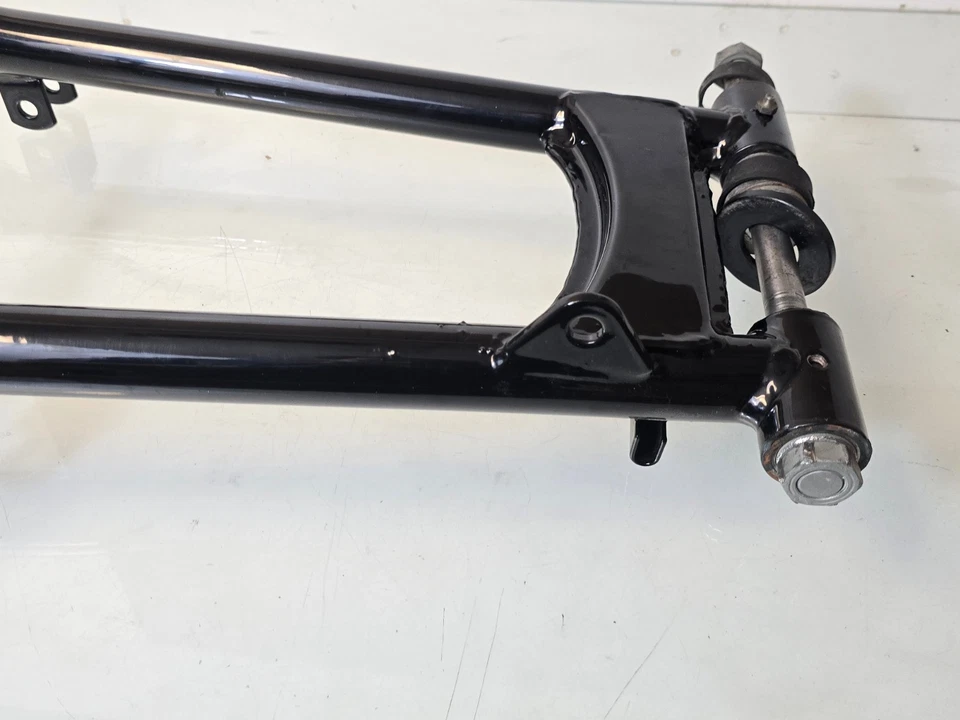 Triumph Bonneville 750 T140V 1973 basculante brazo oscilante con pernos suspensión t 140 V Foto 4 de 4