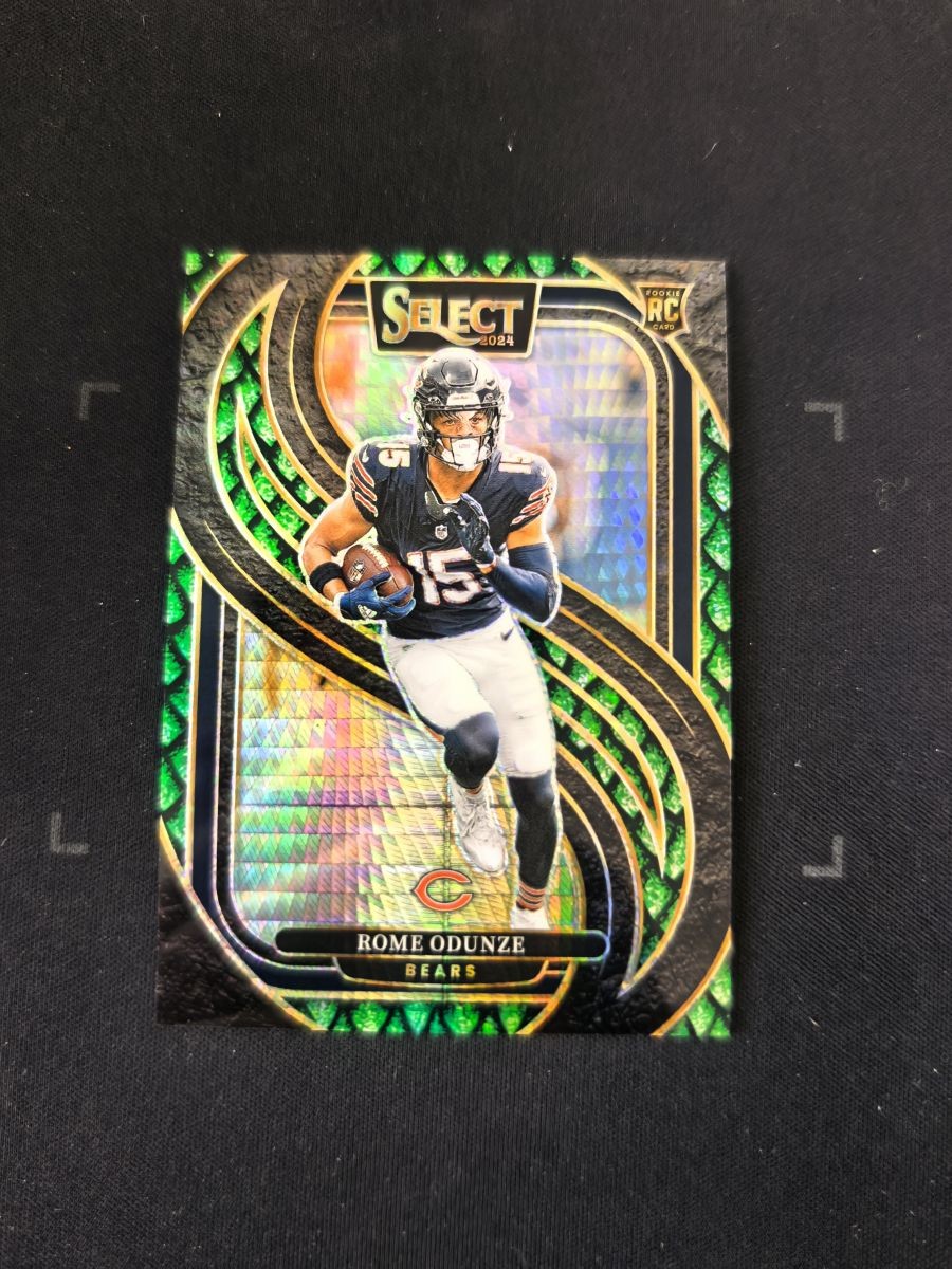 2024 Panini Select Rome Odunze Rookie Dragon Scale #136 Premier Level /81