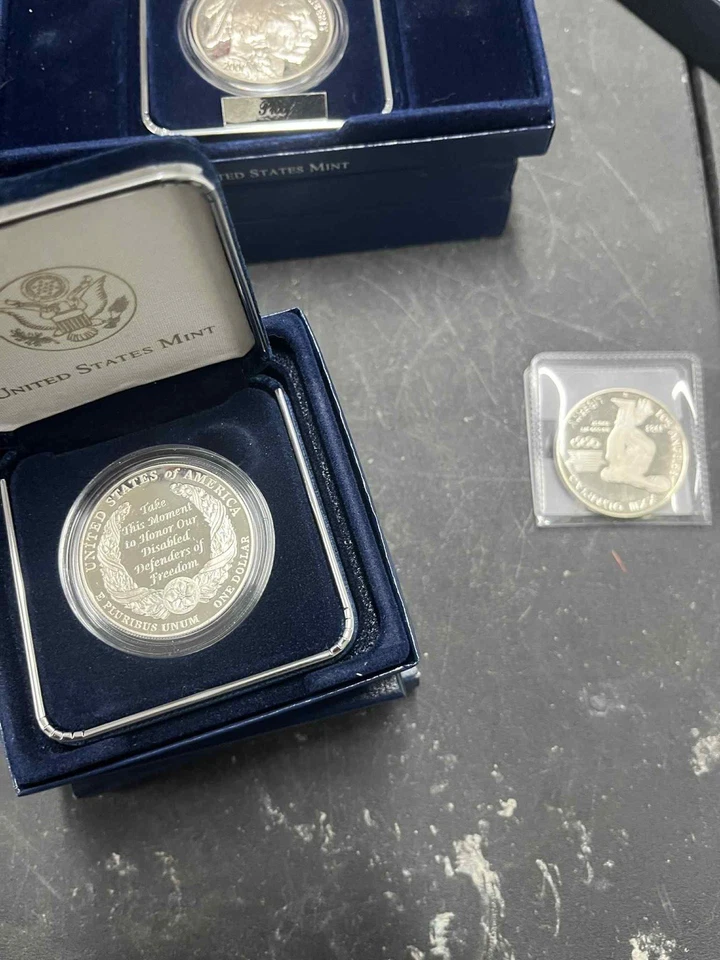 16 Different US Mint Commemorative Coin Sets Uncirculated Coins 1983 - 2010 - Image 2 of 4