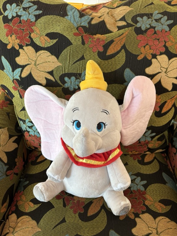 Disney Dumbo Medium Plush
