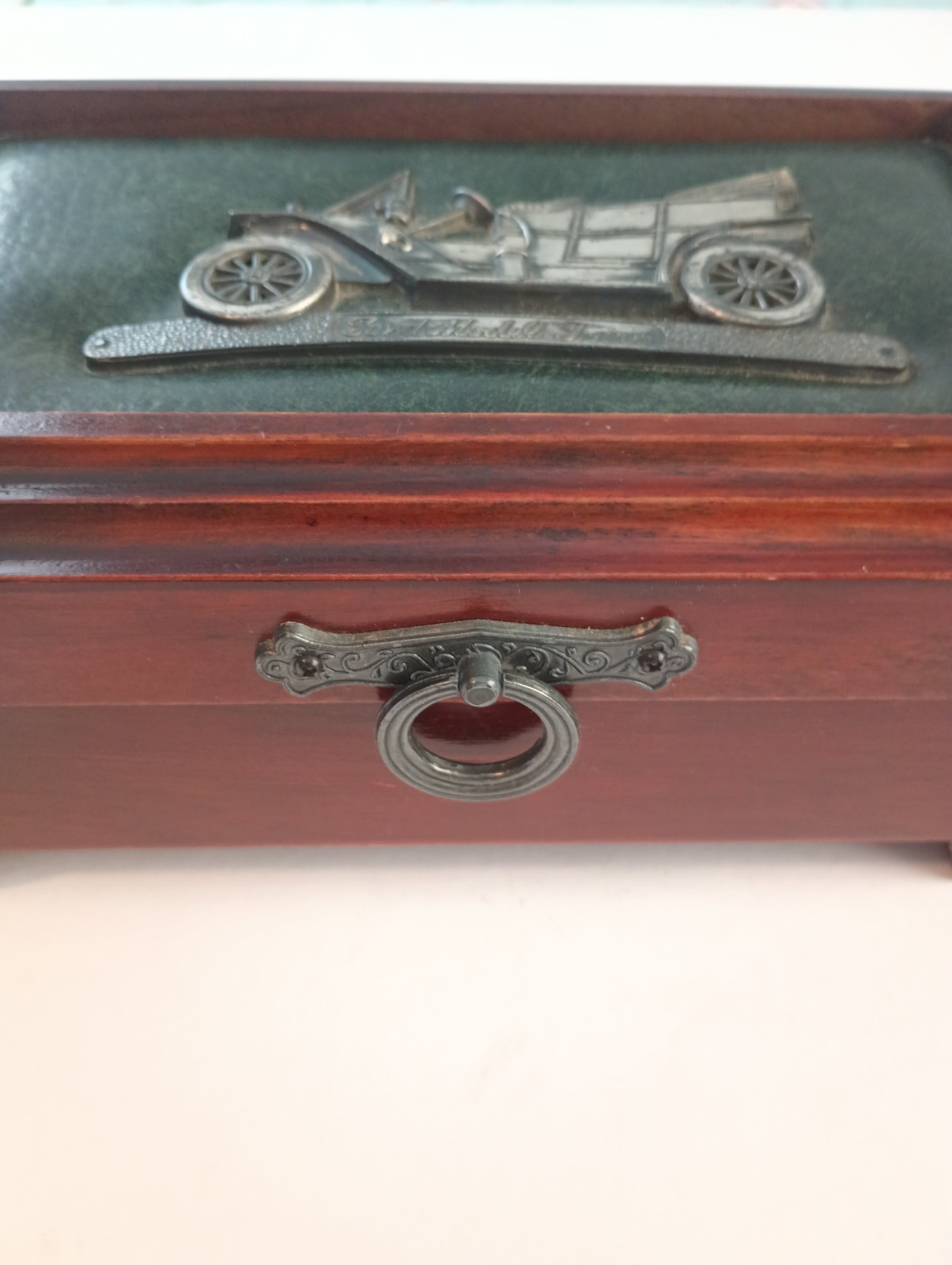 Vintage Men's Wooden Radio Jewelry Box With 1908 Ford Model T Inlay Vinyl Top