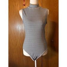 H M Womens Black White Striped Ribbed Mock Neck Sleeveless Bodysuit Size Medium