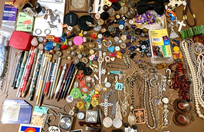 Vintage Junk Drawer Lot-jewlery, buttons, Prizes, Collectibles,Pens,Watches+