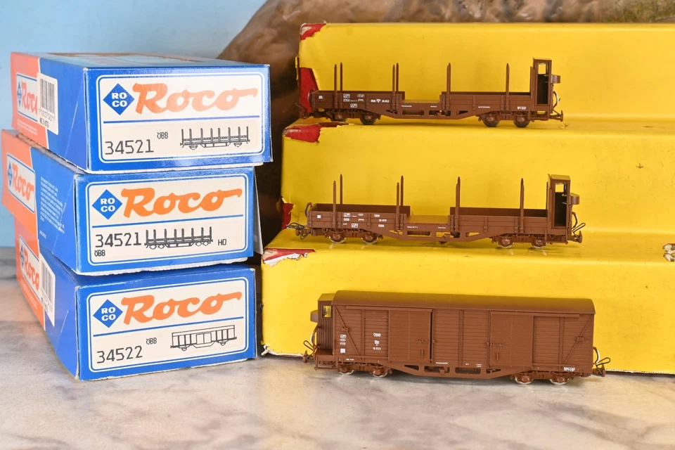 Roco 34521 34522 H0e 4-Achs Güterwagen der ÖBB 3-tlg. (H552)