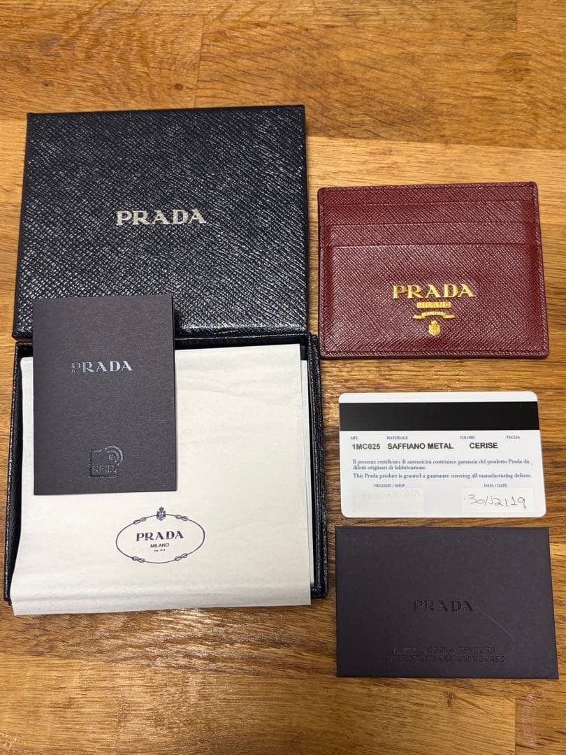 PRADA Saffiano Metal Card Case Red Leather with Box and Guarantee