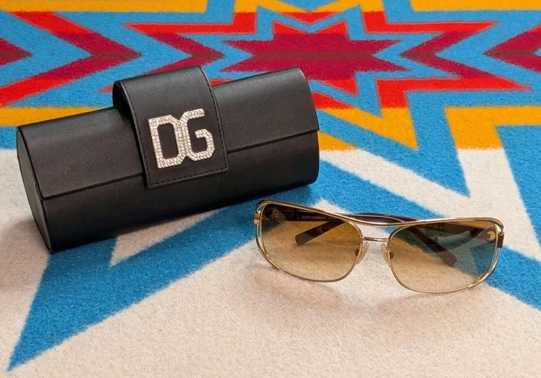 25+ Dolce&Gabbana Plastic Frame Sunglasses for Women with Vintage