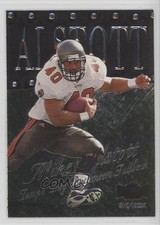 1999 Skybox Metal Universe Mike Alstott #30 0yp6