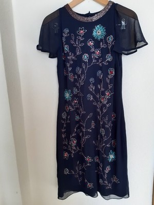 Von Heine Ein Festliches Kleid In 40grosse  Transporent Voll Gefutert.