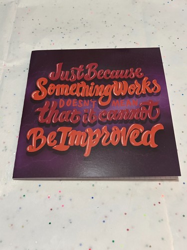 Owlcrate Black Panther-inspiriertes Grafikpapier-Notizbuch - Denken Sie groß, verwenden Sie dieses Schwarz - Bild 2 von 5