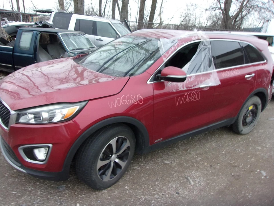 Used Fuel Pump fits: 2017 Kia Sorento Pump Assembly tank mounted Grade A Foto 2 de 4