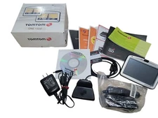 TomTom GO 910 Car GPS Navigator USA & Europe Maps tom system for Parts or Repair