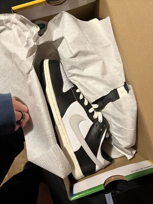 Size 7Mens - Nike SB Dunk Low Huf San Francisco FD8775-001 Black White