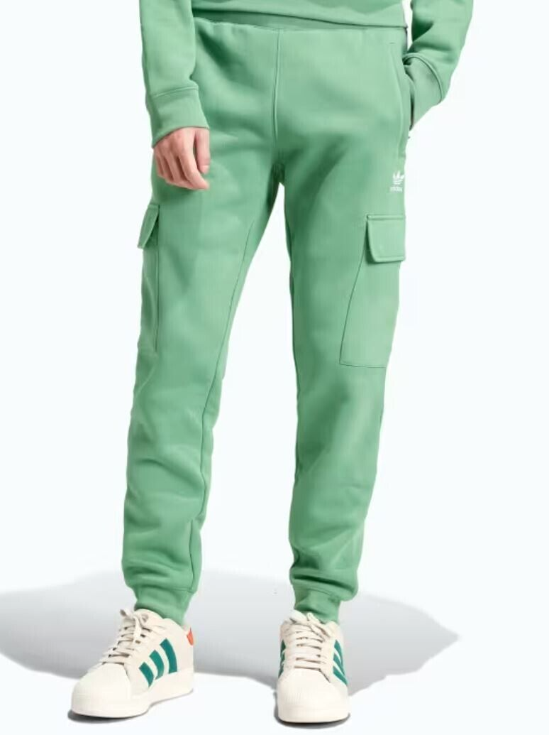 NEW MEN'S ADIDAS ORIGINALS TREFOIL ESSENTIALS CARGO PANTS SIZE MEDIUM  #IU2352