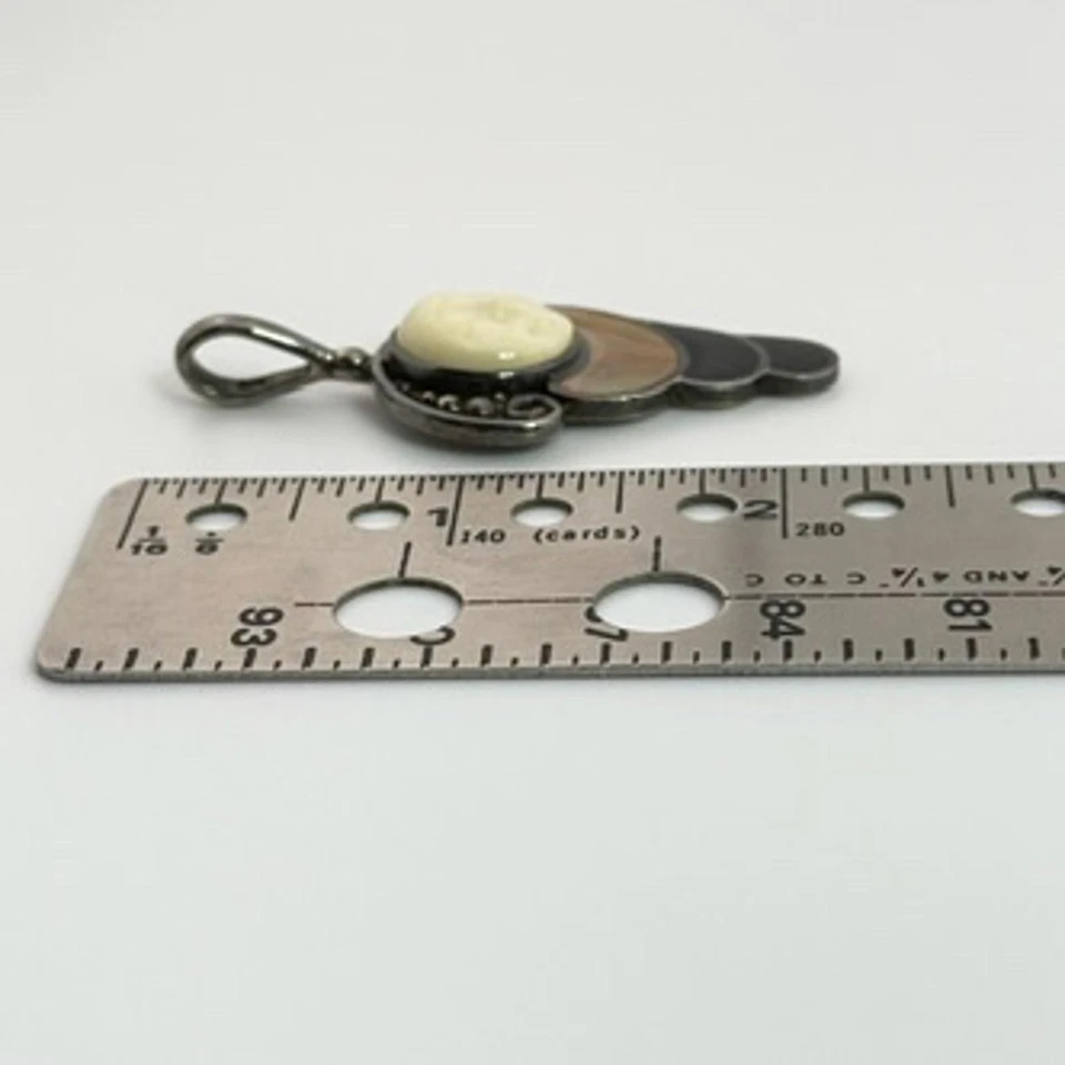 Signed Sajen 925 Sterling Silver Mother of Pearl Sleeping Moon Face Pendant - Image 4 of 4