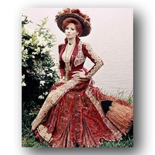 Barbra Streisand Photo 8x10 Hello, Dolly Musical Film 1968