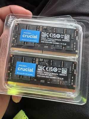 Crucial 32GB (2x16GB) DDR5-5600 SO-DIMM 262-Pin RAM CT16G56C46S5